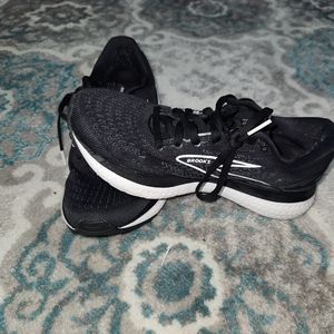 Women's Brooks glycerin 19 running sneakers size 7